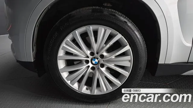 BMW X5 2016 thumb 5