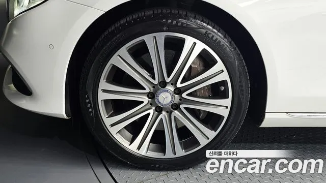 Mercedes-Benz E-Класс 2017 thumb 5