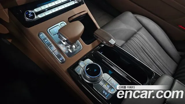 Genesis G90 2021 thumb 9