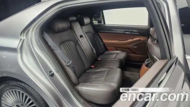 Genesis G90 2021 thumb 11
