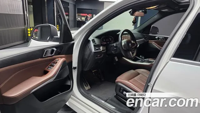 BMW X5 2022 thumb 9