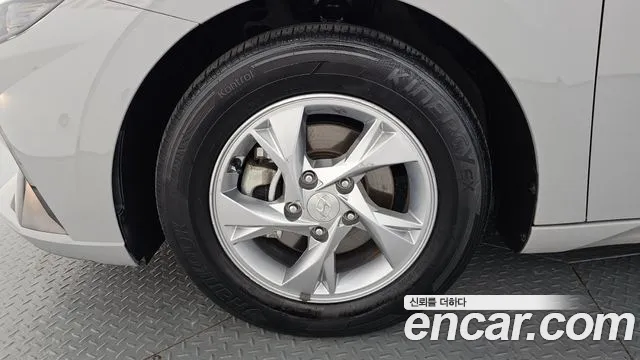 Hyundai Avante 2020 thumb 4