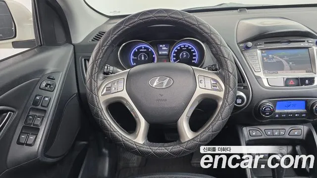 Hyundai Tucson 2012 thumb 12