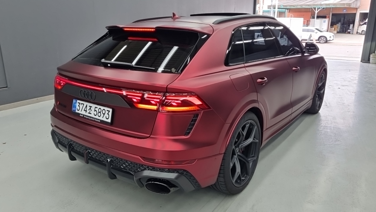 Audi RSQ8 2025 thumb 2