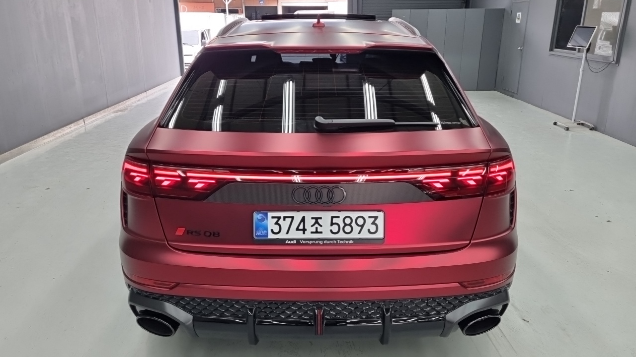 Audi RSQ8 2025 thumb 4
