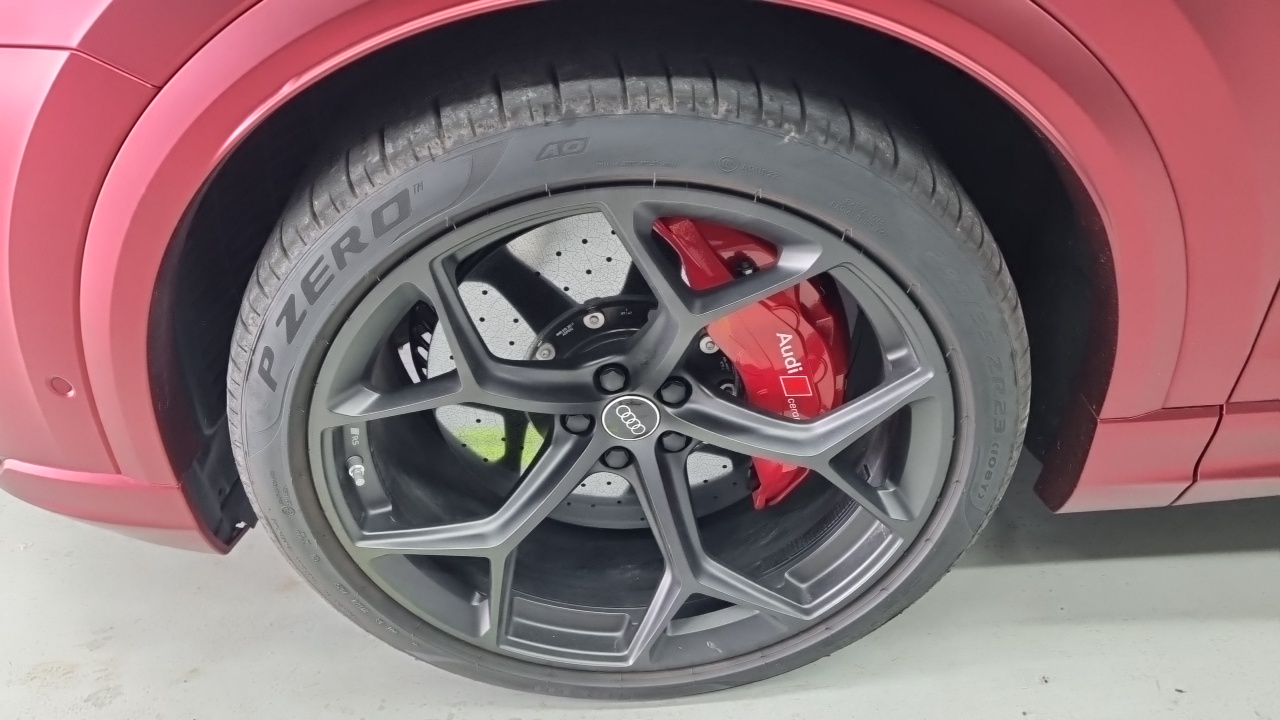 Audi RSQ8 2025 thumb 5