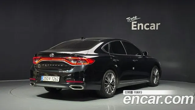 Hyundai Grandeur 2018 thumb 2