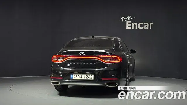 Hyundai Grandeur 2018 thumb 4