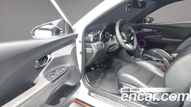 Hyundai Veloster 2019 thumb 10