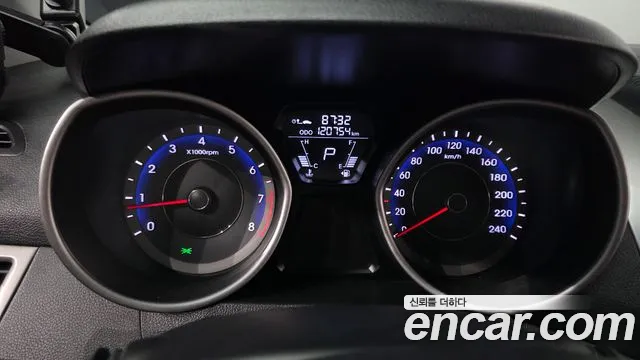 Hyundai Avante 2010 thumb 8