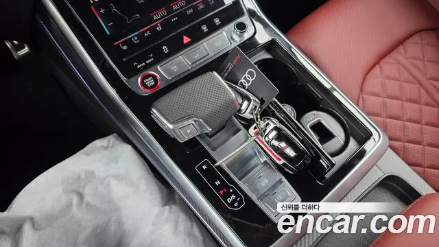 Audi SQ7 2026 thumb 9