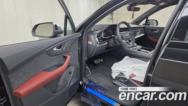 Audi SQ7 2026 thumb 10