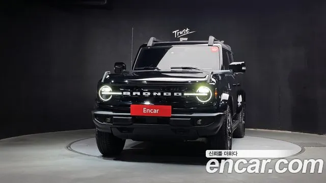 Ford Bronco 2023 thumb 3