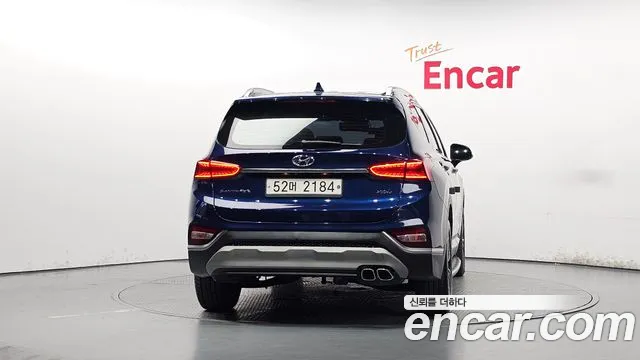 Hyundai Santa Fe 2019 thumb 4