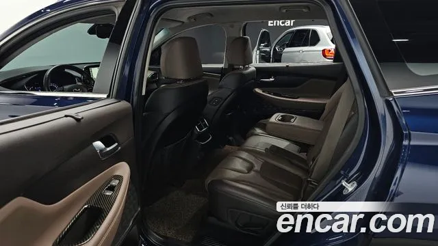 Hyundai Santa Fe 2019 thumb 12