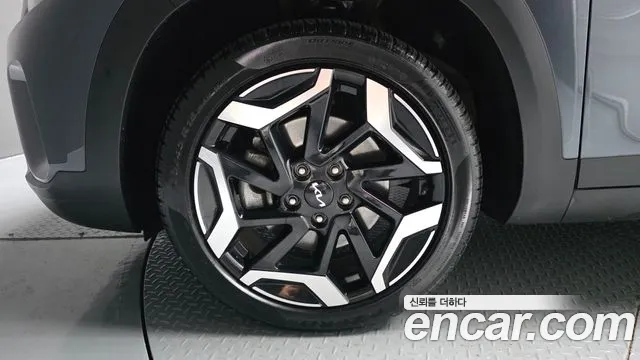 Kia Seltos 2023 thumb 5