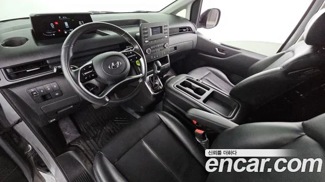 Hyundai Staria 2021 thumb 7