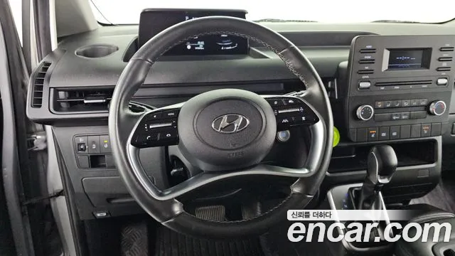 Hyundai Staria 2021 thumb 12