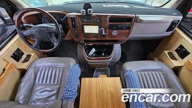 Chevrolet Express Van 2007 thumb 7