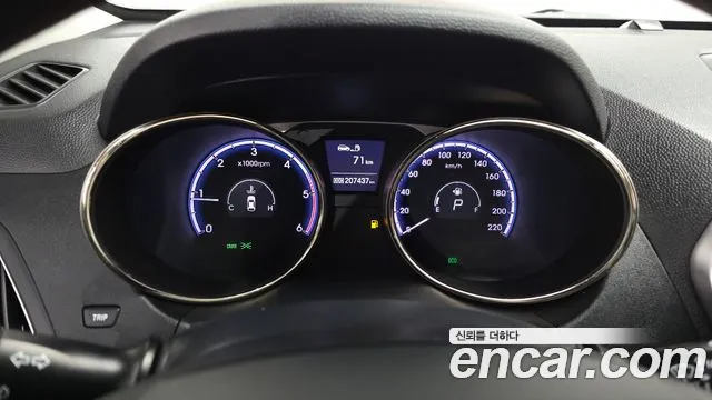Hyundai Tucson 2012 thumb 8