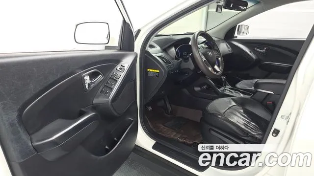 Hyundai Tucson 2012 thumb 10