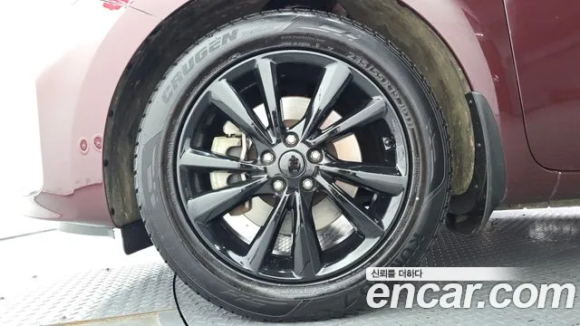 Kia Carnival 2019 thumb 5