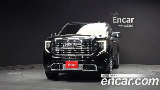 GMC Sierra 2025 thumb 3