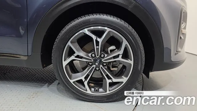 Kia Sportage 2018 thumb 5