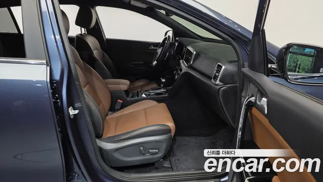 Kia Sportage 2018 thumb 11
