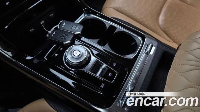 Kia Carnival 2022 thumb 8