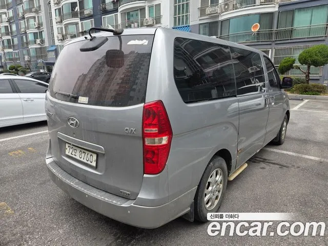 Hyundai Starex 2011 thumb 5