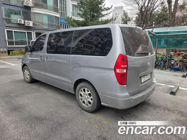 Hyundai Starex 2011 thumb 6