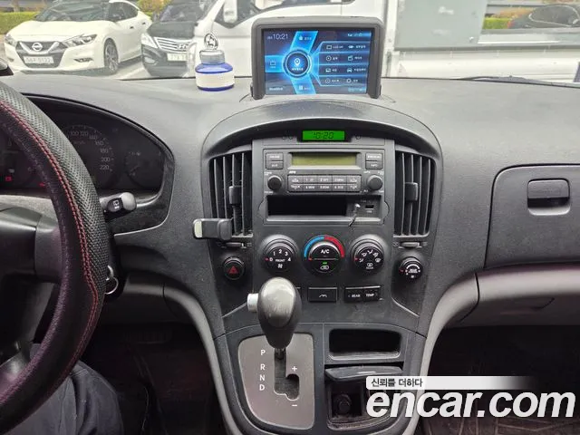 Hyundai Starex 2011 thumb 8