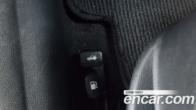 Hyundai Avante 2013 thumb 11