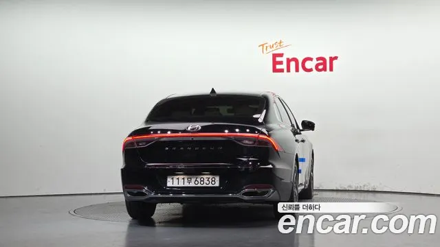 Hyundai Grandeur 2022 thumb 4