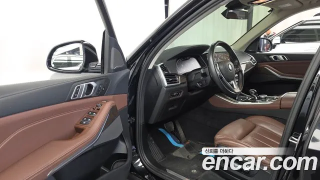 BMW X5 2021 thumb 10