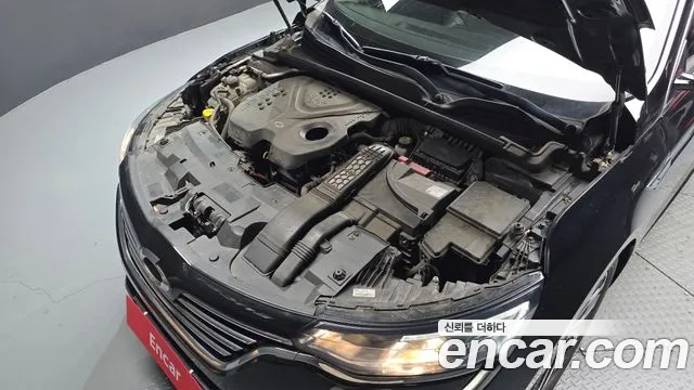 Renault-KoreaSamsung Megane 2016 thumb 6