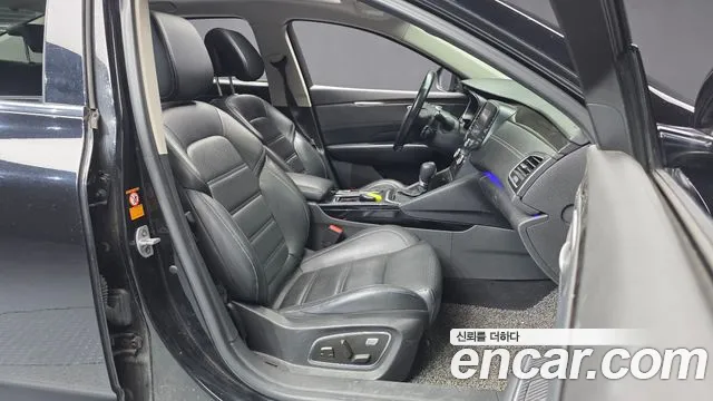 Renault-KoreaSamsung Megane 2016 thumb 11