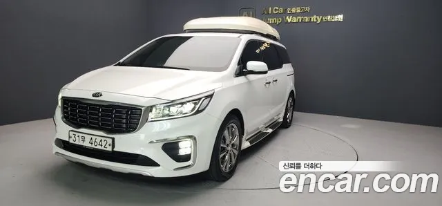 Kia Carnival 2018 thumb 3