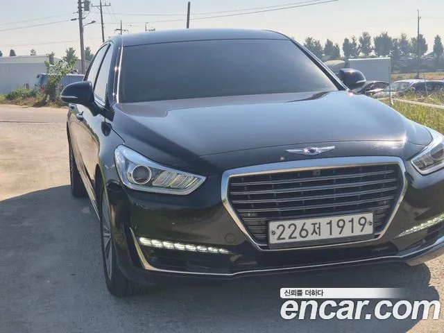 Genesis G90 2018 thumb 3