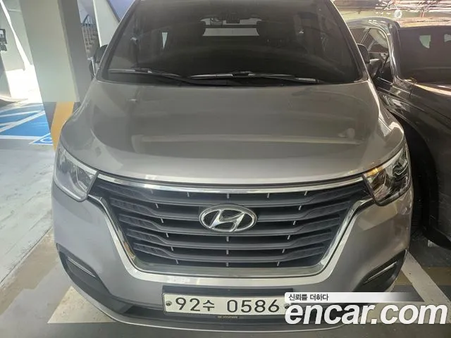 Hyundai Starex 2020 thumb 3