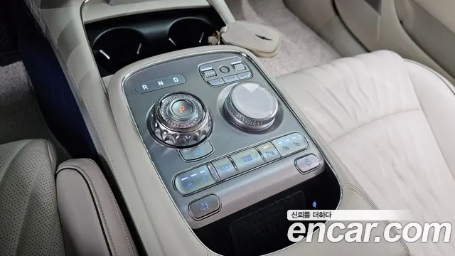 Genesis G90 2024 thumb 9
