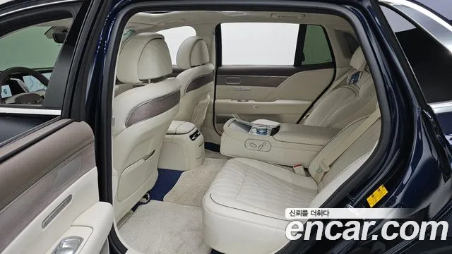 Genesis G90 2024 thumb 12