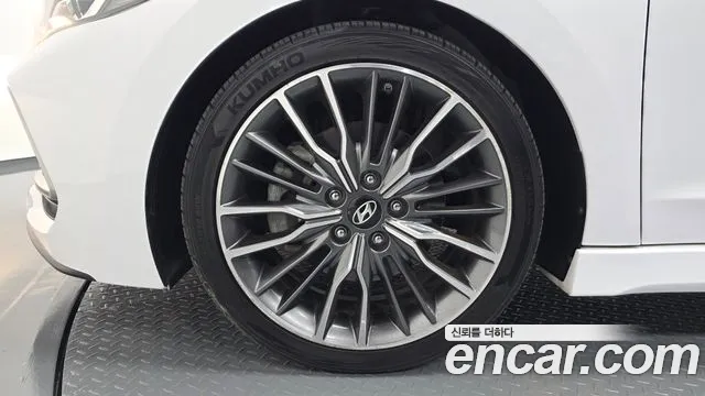 Hyundai Avante 2018 thumb 4