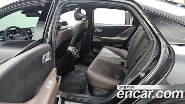 Hyundai IONIQ 6 2022 thumb 12