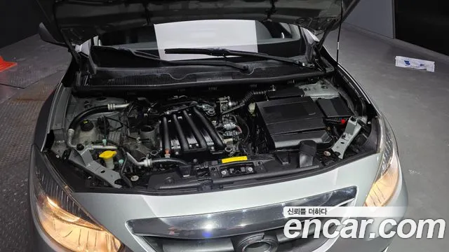 Renault-KoreaSamsung Fluence 2009 thumb 6
