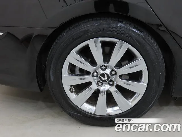 Hyundai Equus 2012 thumb 9
