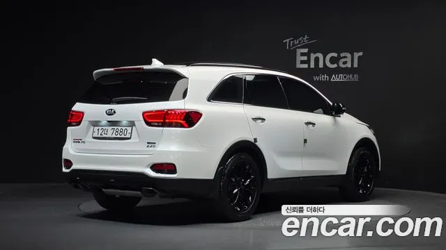 Kia Sorento 2018 thumb 2