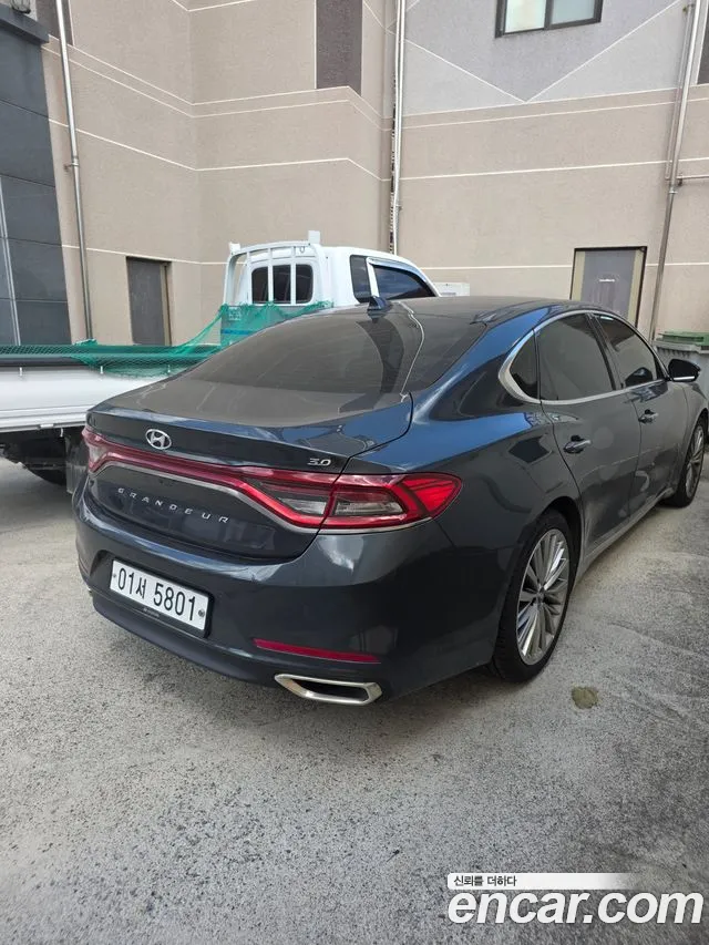 Hyundai Grandeur 2017 thumb 2