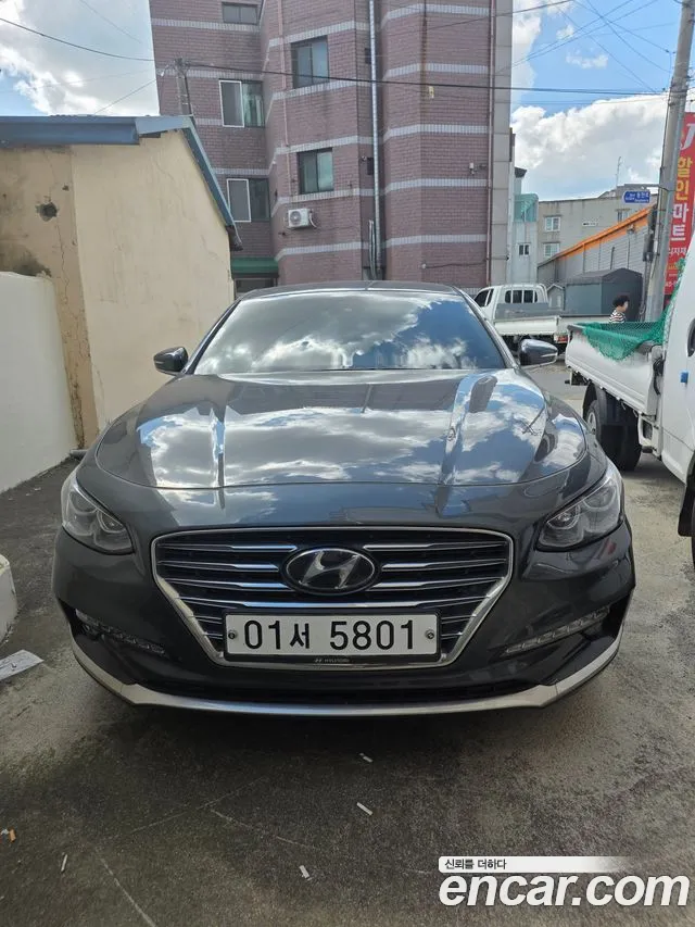 Hyundai Grandeur 2017 thumb 3